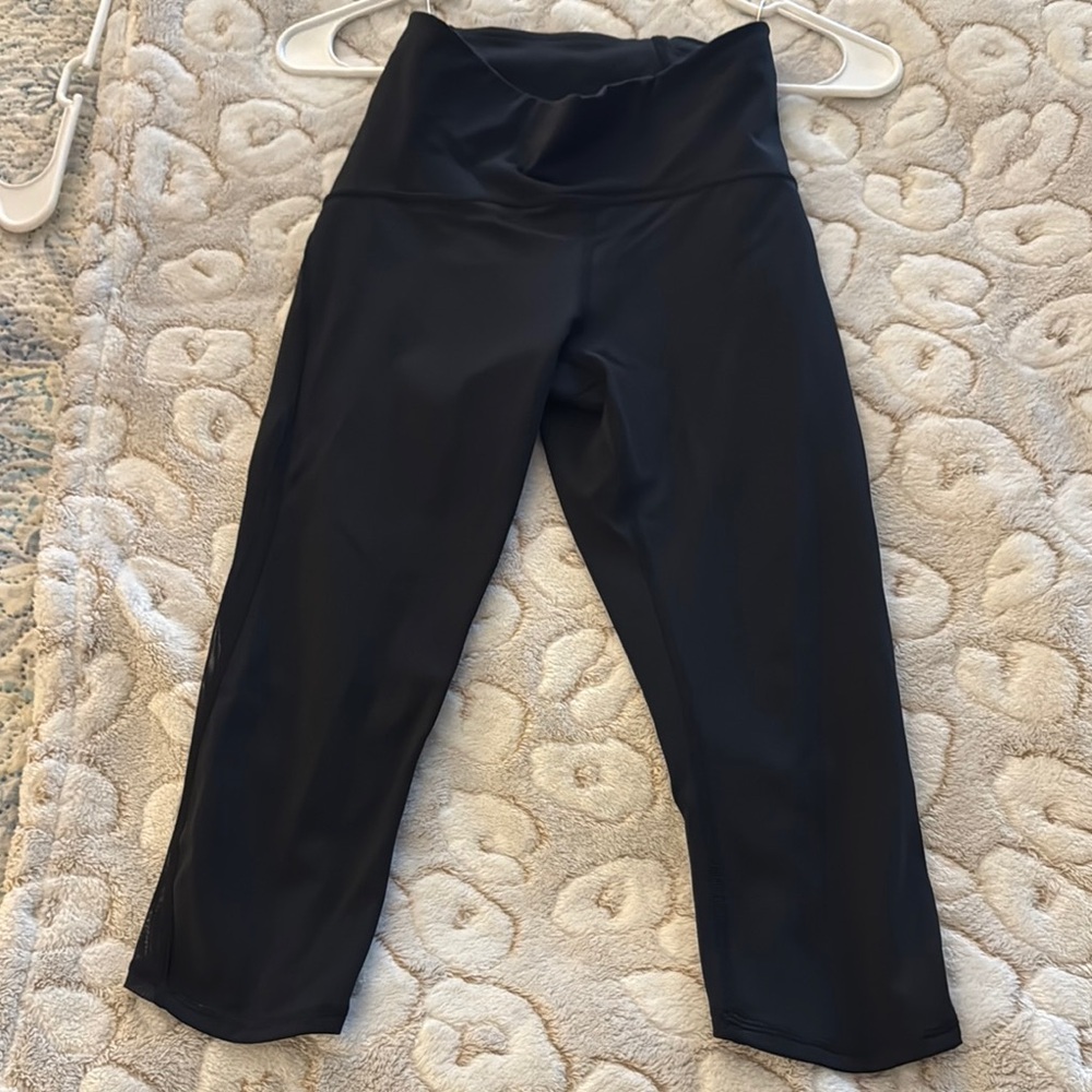 cropped mesh lululemon leggings